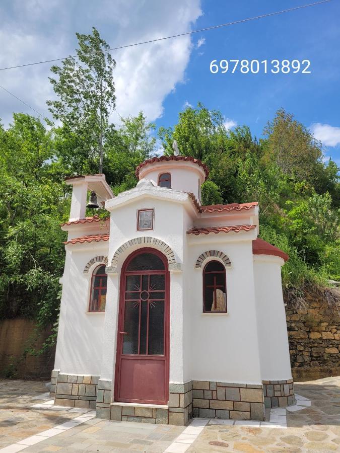 Traditional Stone Villa "To Petrino" Florina Exterior foto